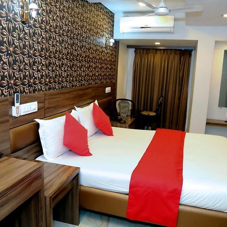 Hotel Sea Shore Нави Мумбаи Экстерьер фото
