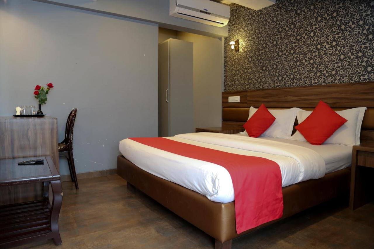 Hotel Sea Shore Нави Мумбаи Экстерьер фото